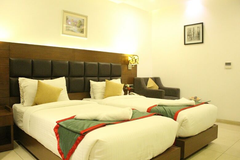 Nk Grand Park Hotel
