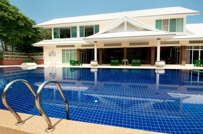 Hotel Taweeporn Resort