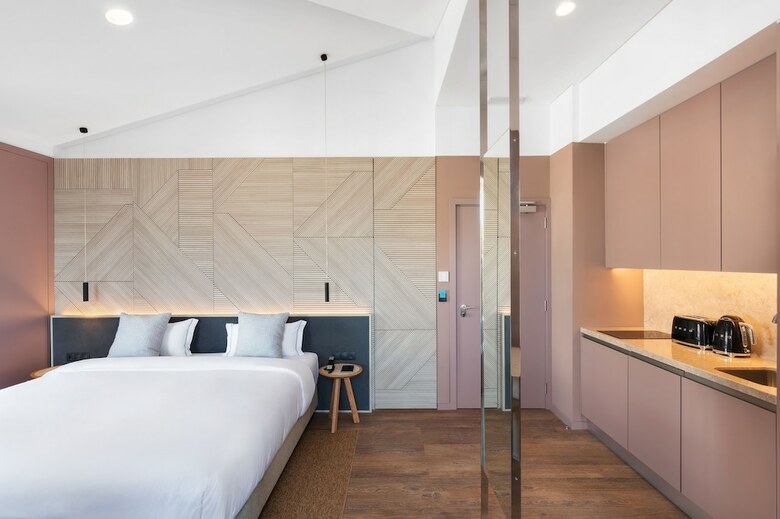 Aparthotel Onj S. L�zaro