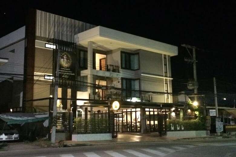 Hotel Dino Studio