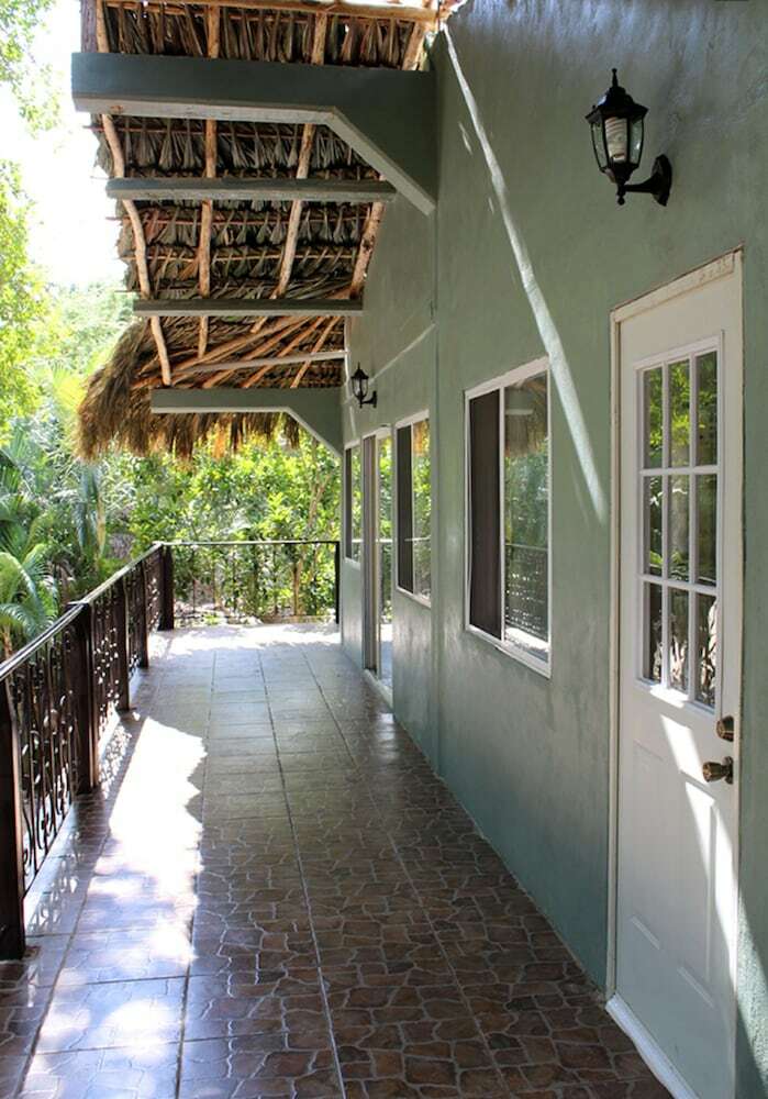 Aparthotel Mayan Villas Hotel