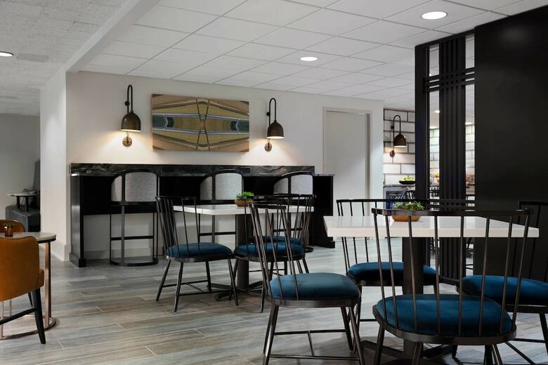 Hotel Des Moines Marriott Downtown