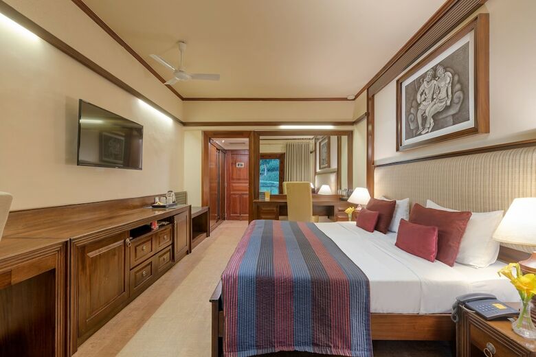 Hotel Amaya Hills