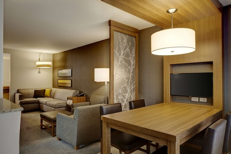 Hotel Hyatt Place Madison / Verona