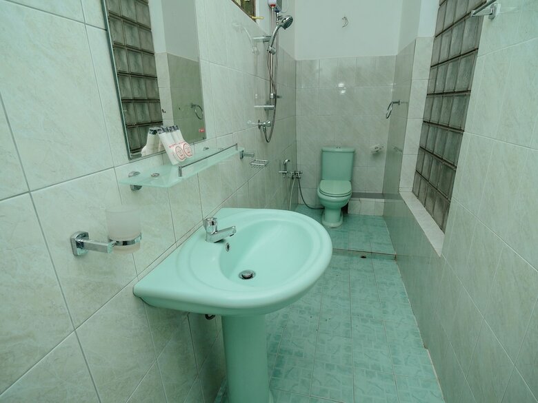 Hotel Oyo 458 Kandyan Crown