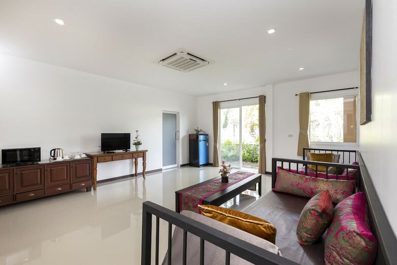 Hostal The Lantern Hostel And Spa