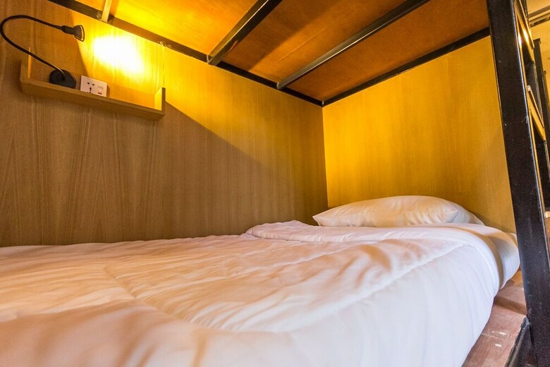 Hostal Z's Hostel At Tha Phae Gate