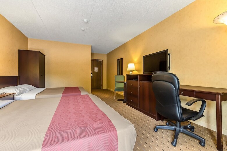 Hotel Motel 6 Trenton On