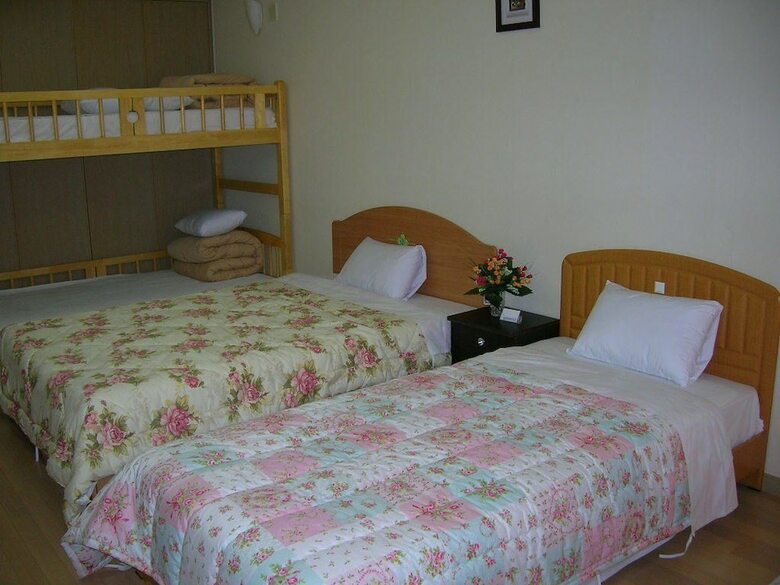 Hotel Airport Guesthouse
