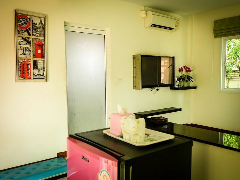 Hotel Love Is Resort