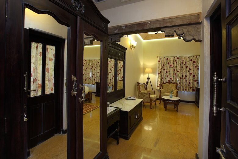 Hotel Juna Mahal