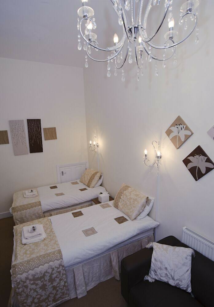 Apartamentos Park Hall Suites