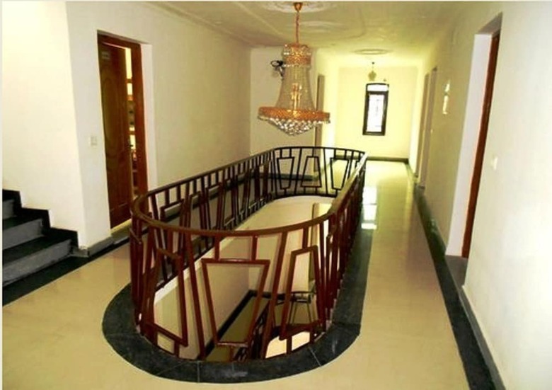 Tih Hotel Ash Vale