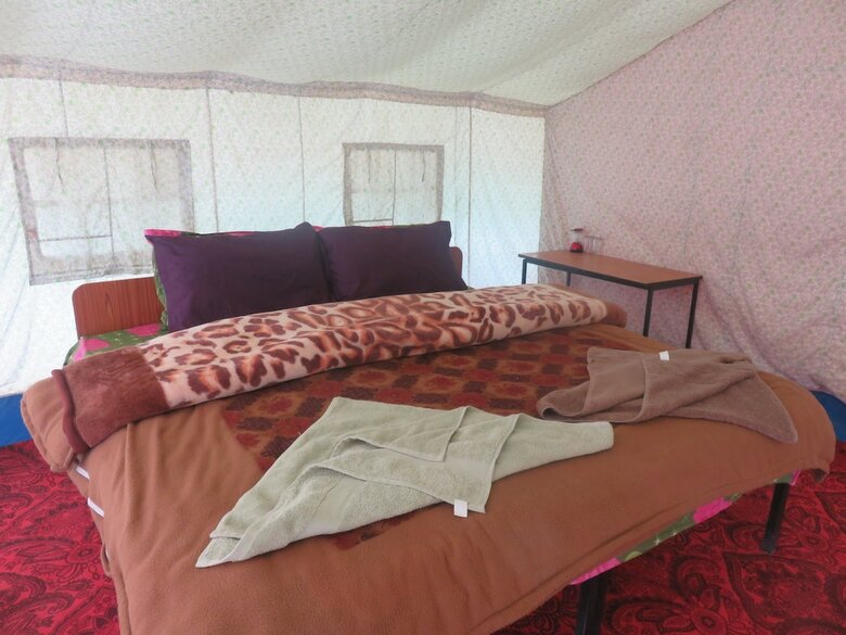 Tih Camp Blue Waters - Pangong