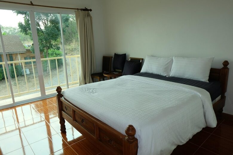 Hotel Mai Ngern Mai Thong Resort