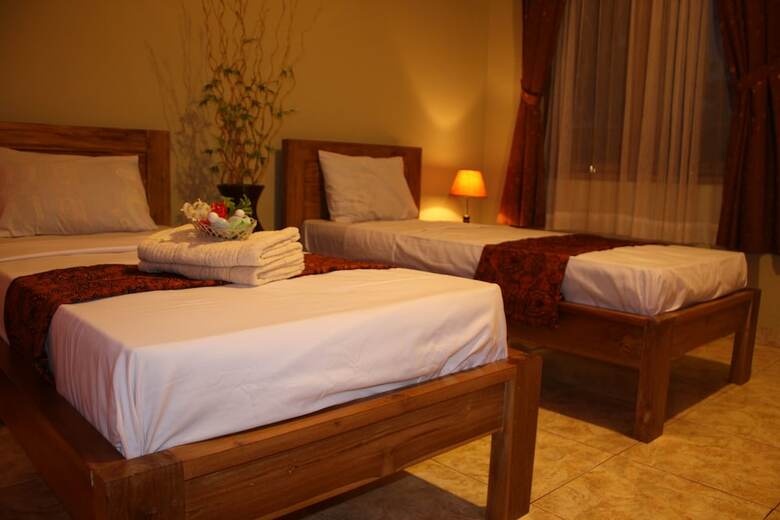 Hotel Ada Waktu Villa