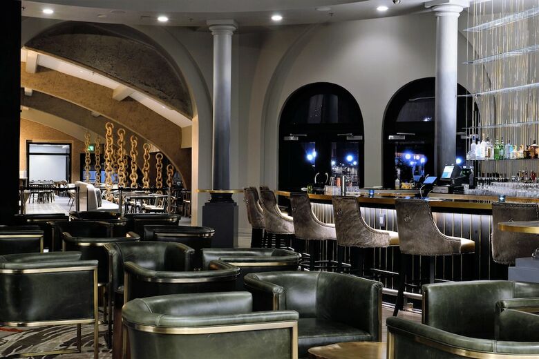 Renaissance Reno Downtown Hotel