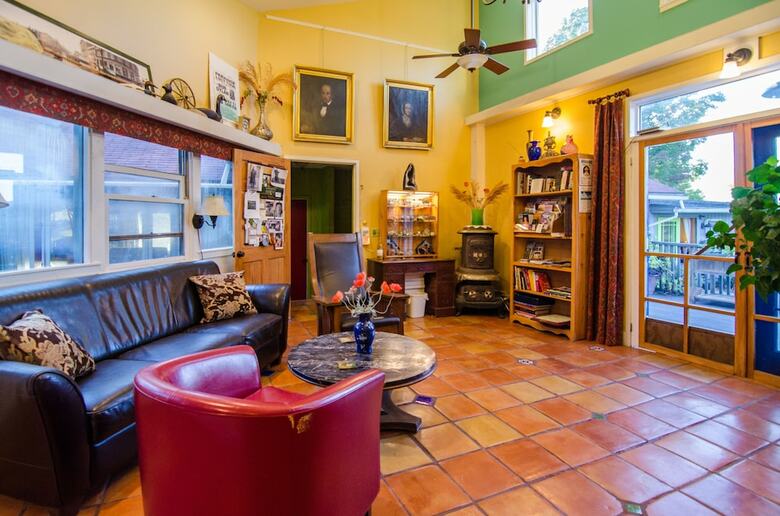 The Inn At Charlotte Bed And Breakfast