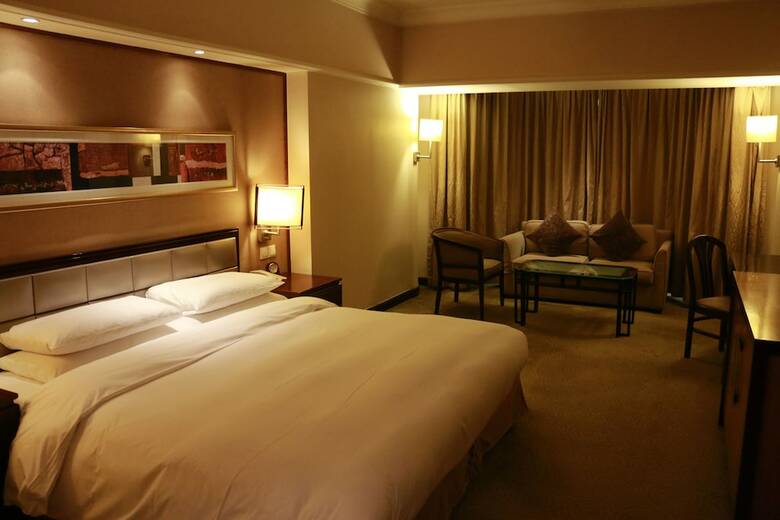 Golden Flower Hotel