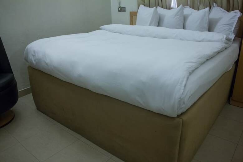 Dv8 Hotels