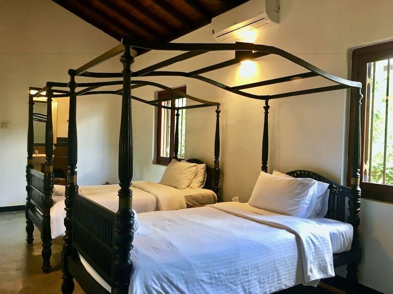 Hotel Villa Capers