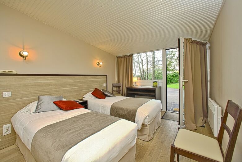 Hotel H�tel Restaurant La Chaumi�re