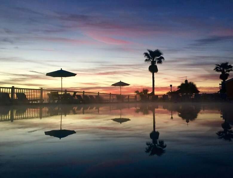 Hotel Coral Sands Inn