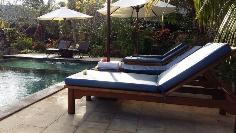 Bed & Breakfast Merta Sari Balangan Bungalows