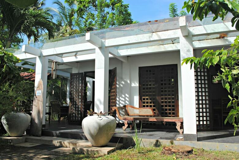 Wasantha Garden Hotel