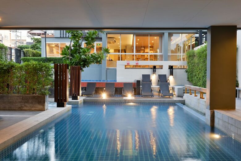 Hotel The Grass Serviced Suites By At Mind