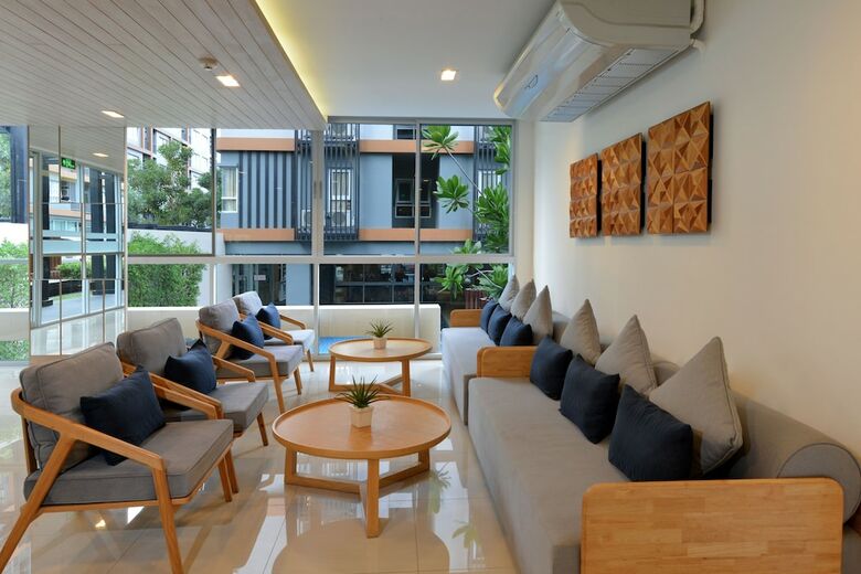 Hotel The Grass Serviced Suites By At Mind