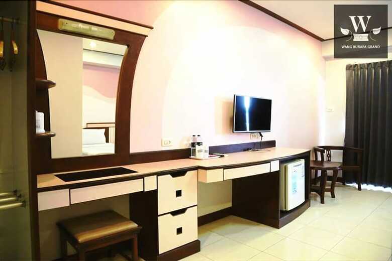 Hotel Wangburapa Grand