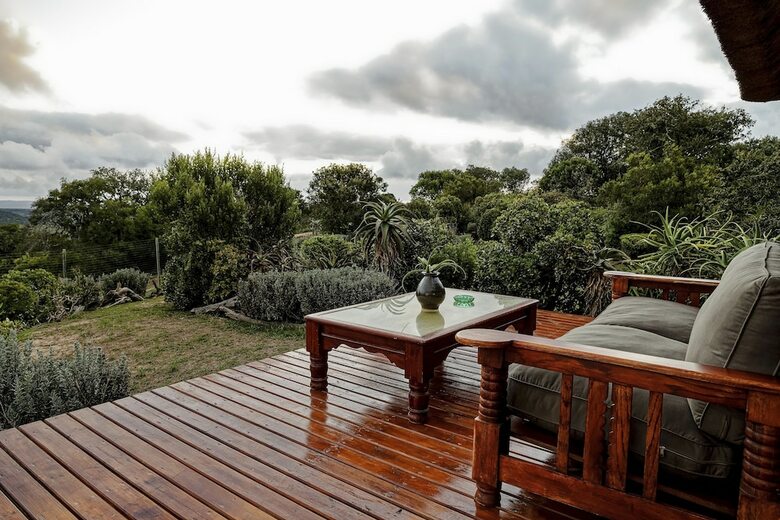 Posada Elephants Lodge - Bellevue Forest Reserve