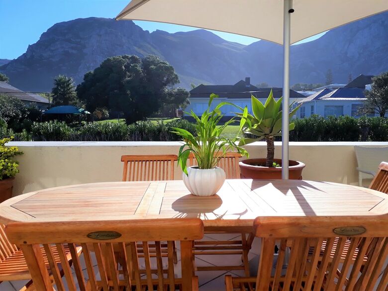 Hotel Hermanus Beachfront Lodge