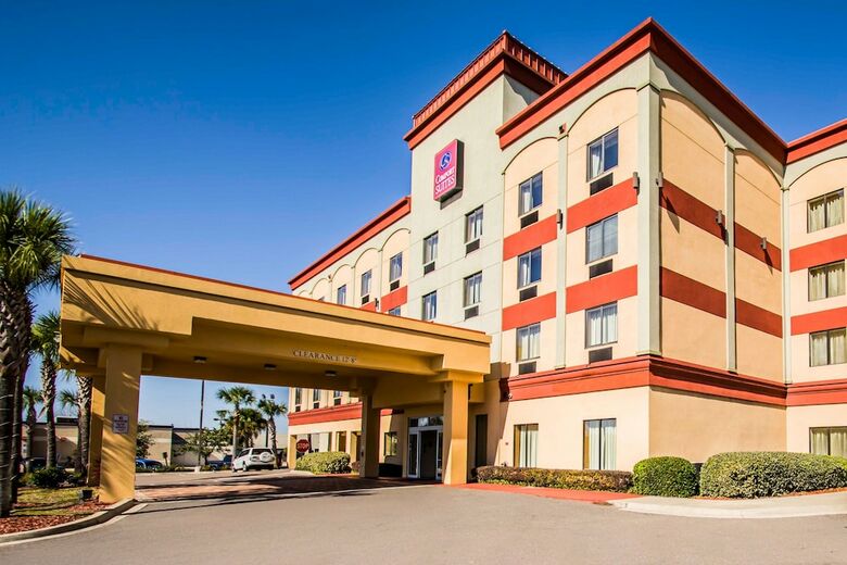 Hotel Comfort Suites West Jacksonville