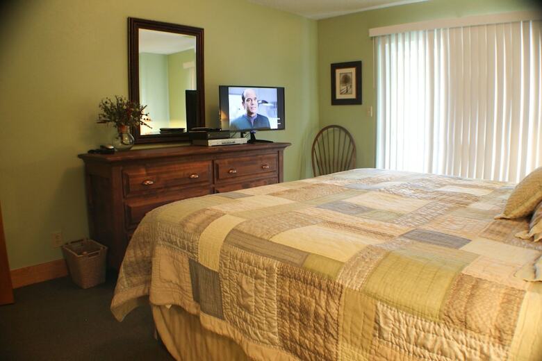 Evergreen By Crested Butte Lodging