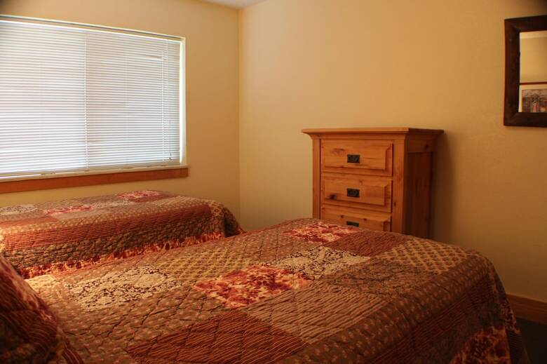 Evergreen By Crested Butte Lodging
