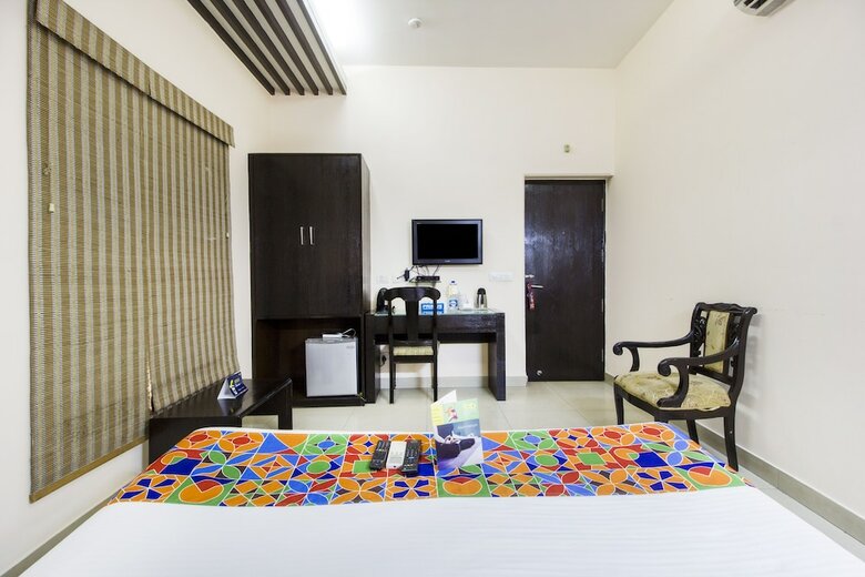 Fabhotel Exotica Greenpark