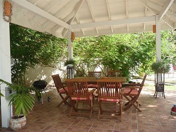 Aparthotel Buccaneer Beach Club