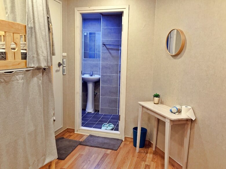 Hostal Flat B Hostel - Hostel