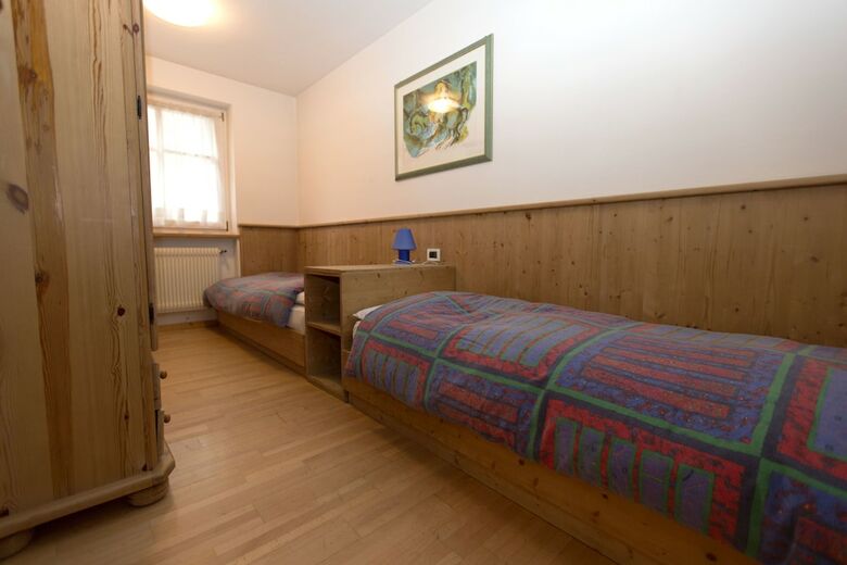 Apartamento Moena Appartamemti - Living 2000
