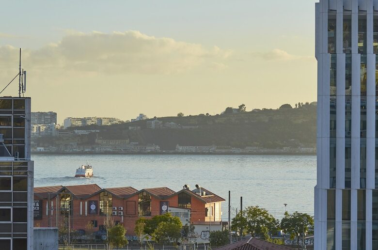 Lisbon Five Stars Apartments - Bica 246