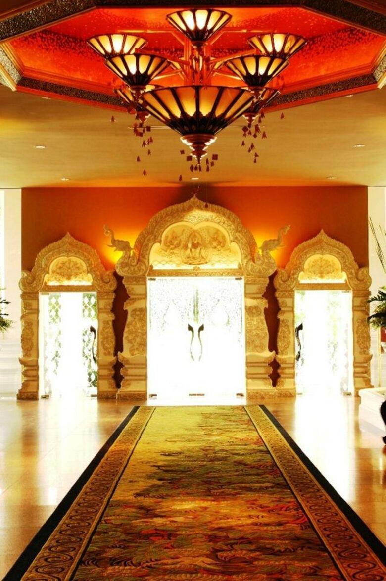 Chiang Mai Plaza Hotel