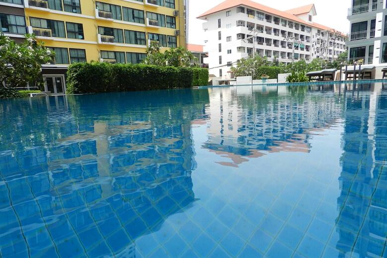 Apartments Alex Group Neocondo Pattaya