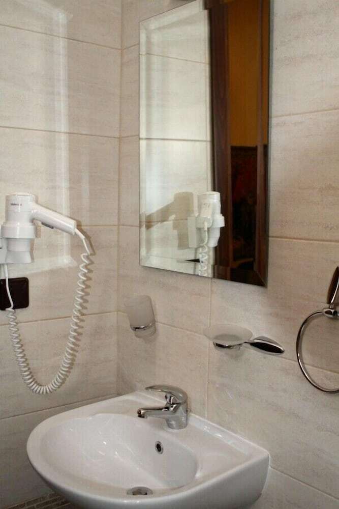 Hotel Limneo