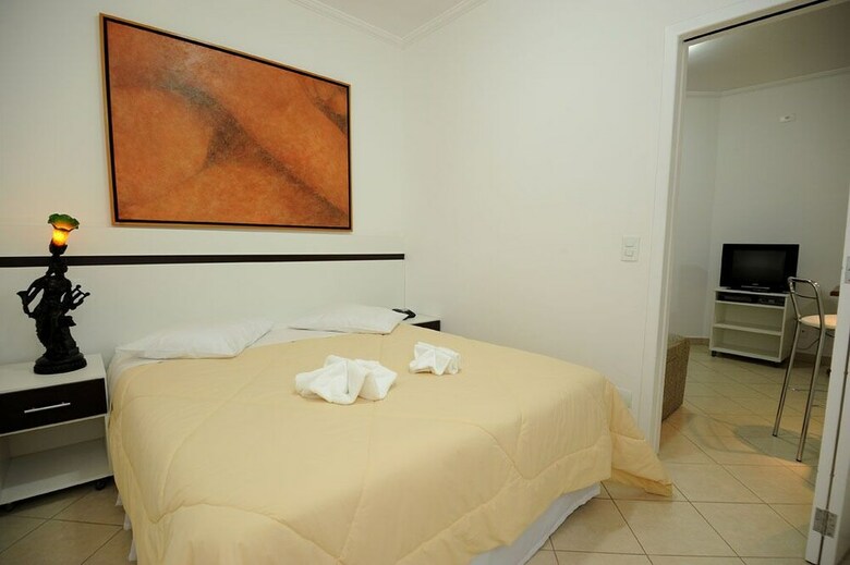 Aparthotel Hotel Poeta Flat
