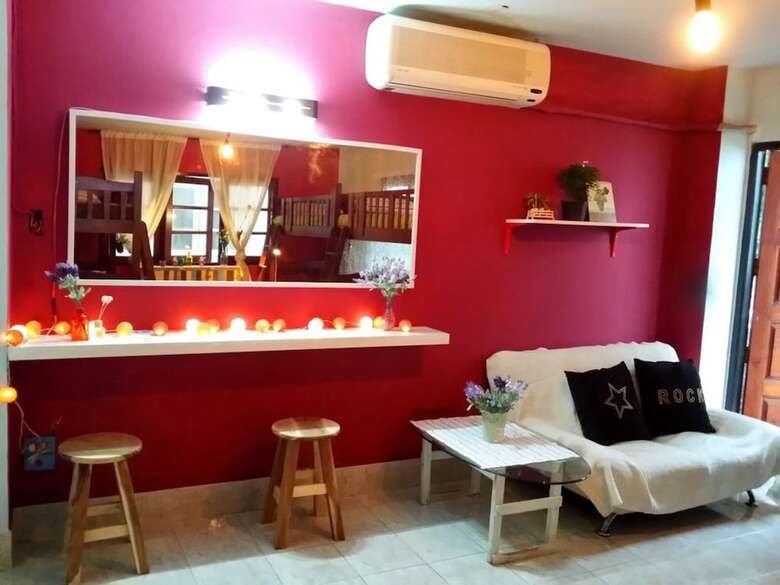 Hostal Thonglo 7 Hostels