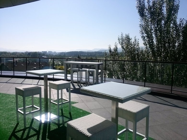 Aparthotel Apartamentos Jardines De Uleta Suites