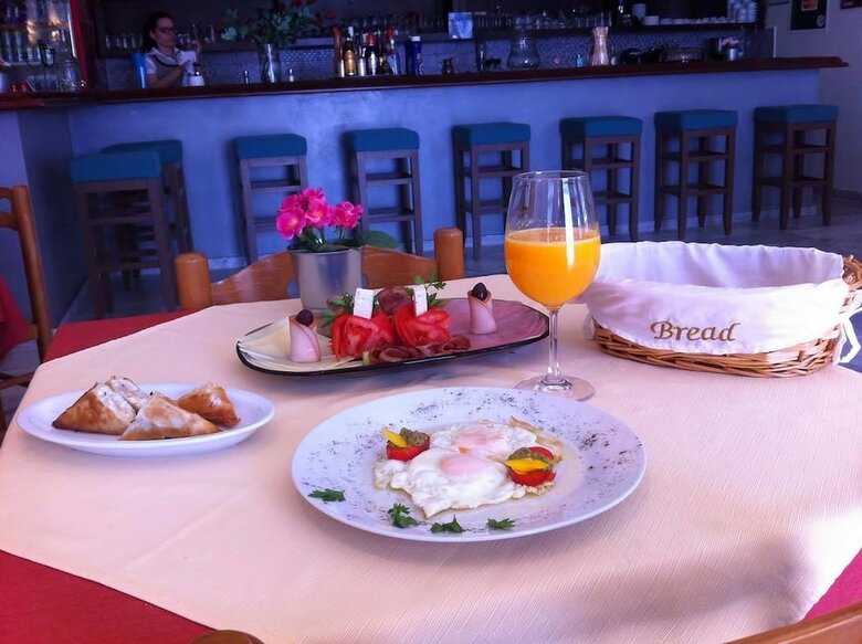 Petradi Hotel