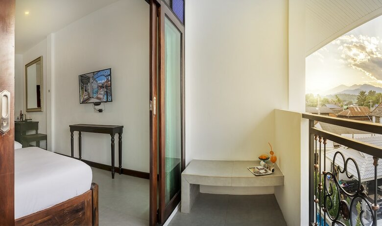 Ai Pai Hotel